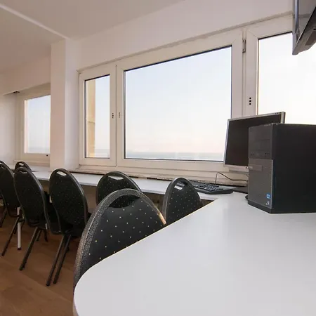 Skyhostel