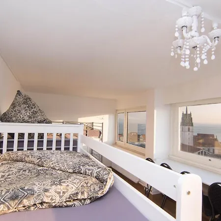 Skyhostel Hostel Friedrichshafen