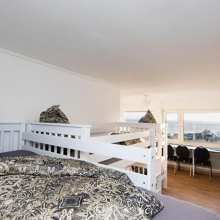 Skyhostel *