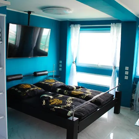 Skyhostel *