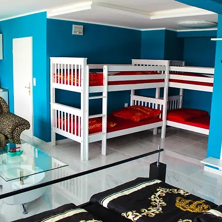 Skyhostel