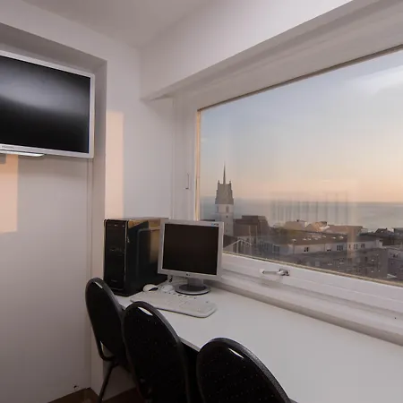 Skyhostel Friedrichshafen