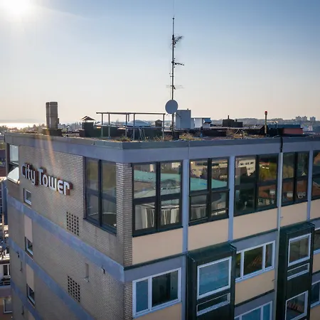 Skyhostel * فريدريشسهافن